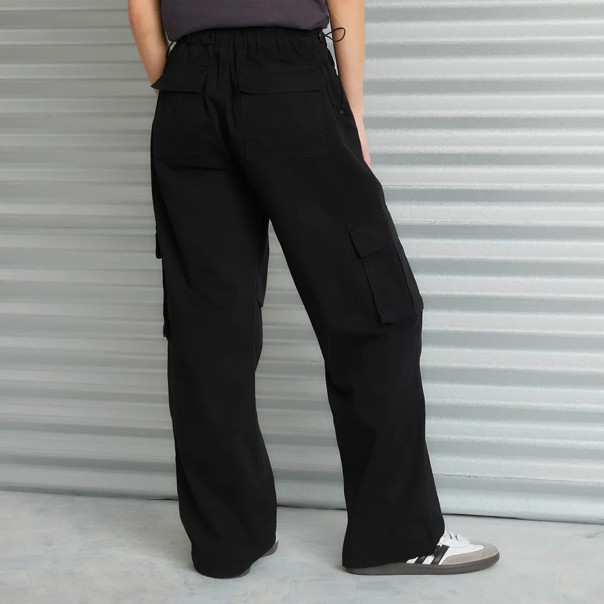 AMERICANINO - Jeans Cargo Tiro Medio Mujer Americanino