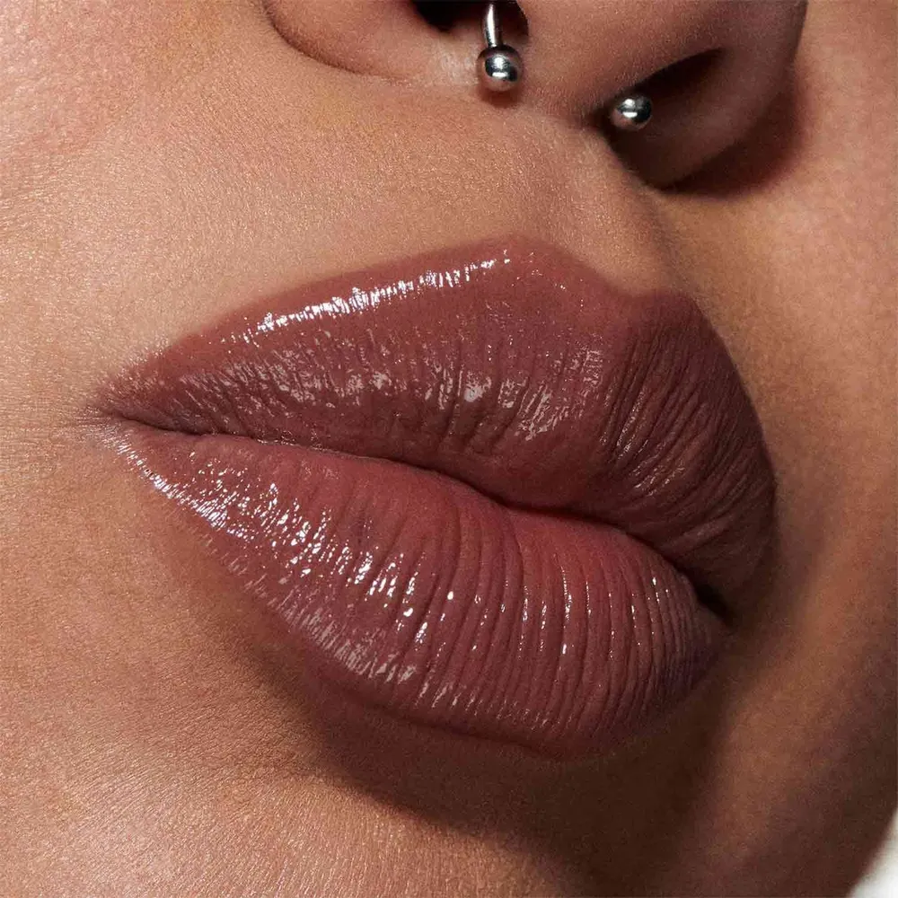 MAC Lustreglass Sheer-Shine Lipstick Signature Move, foto 4