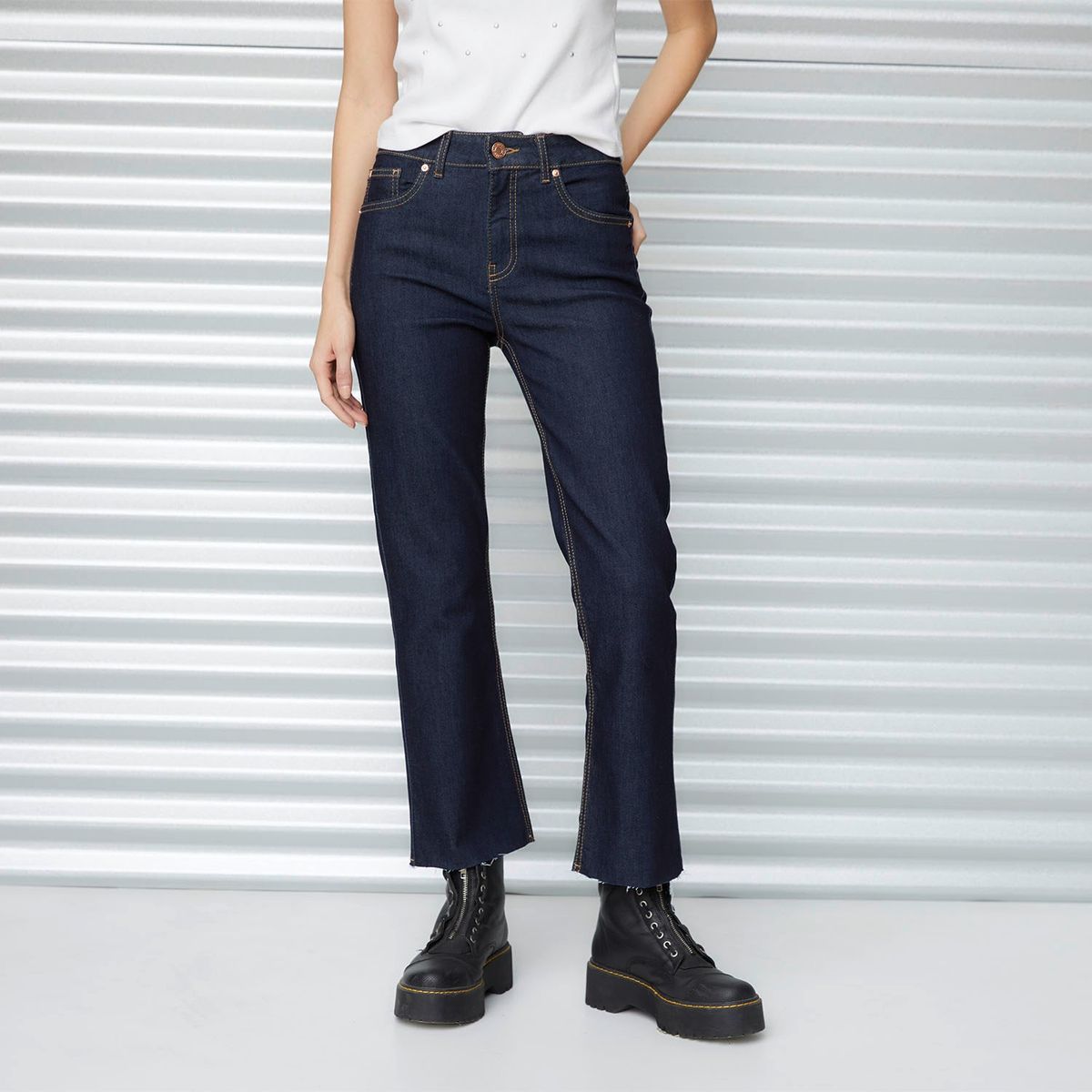 AMERICANINO - Jeans Crop Fit Tiro Medio Mujer Americanino