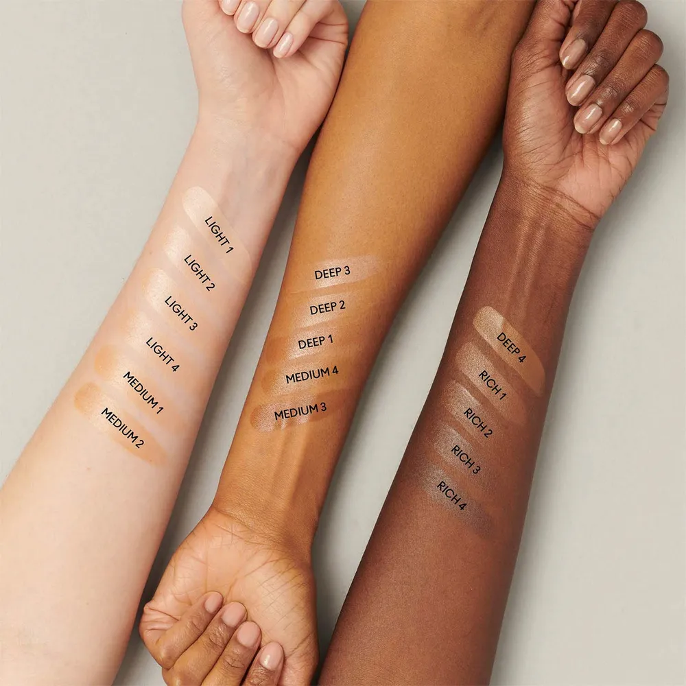 Mac Strobe Dewy Skin Tint Medium 3, foto 4