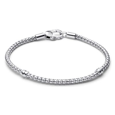 Imagen 2 del producto Brazalete y Cierre Tachuelas Mujer