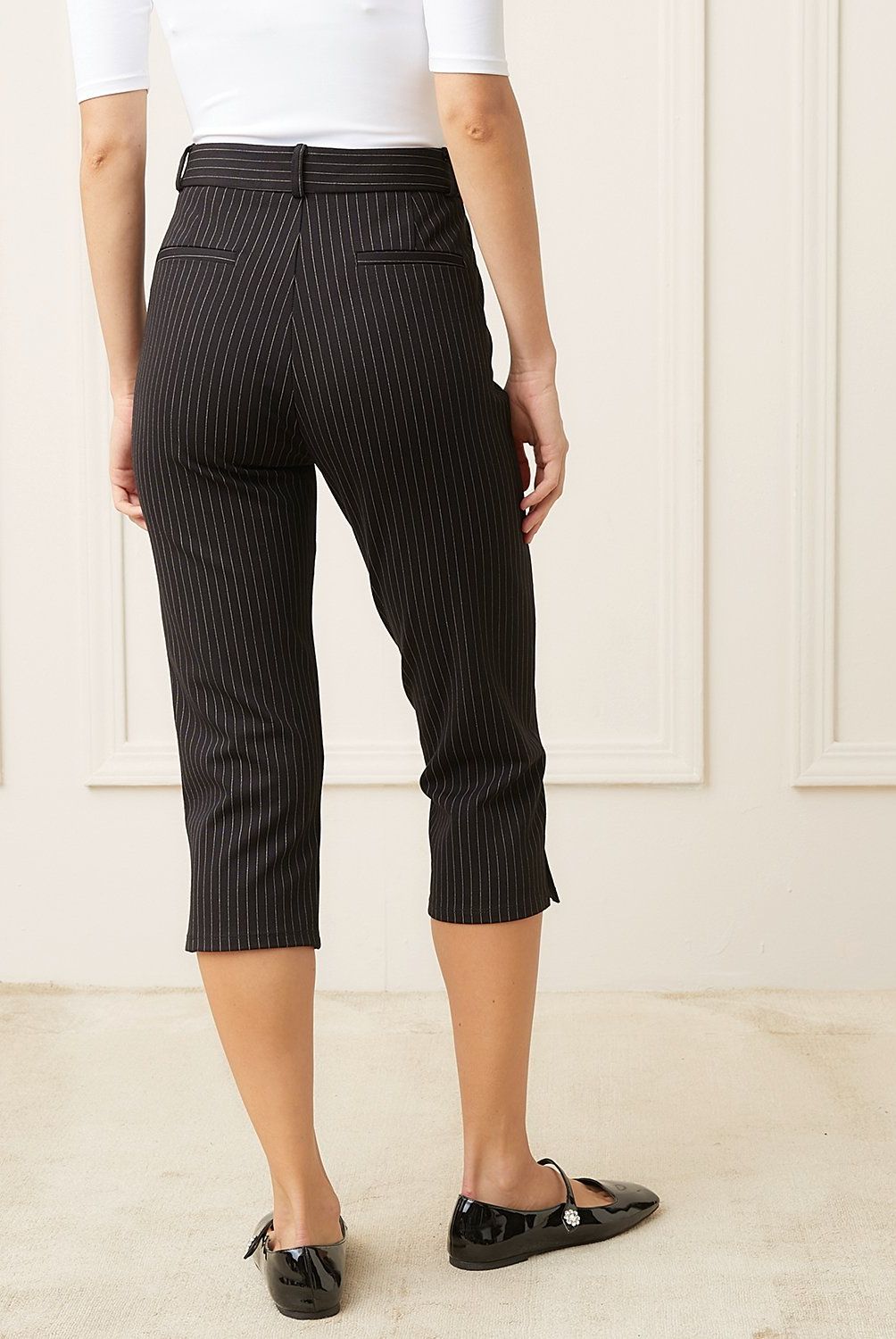 BASEMENT - Pantalón Capri Rayas Basement Tiro Medio Mujer