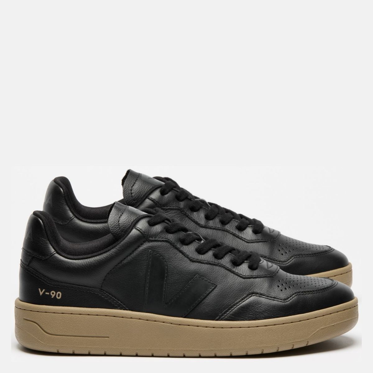 VEJA - V-90 Black B Dune Zapatilla Urbana Hombre Cuero Negro Veja
