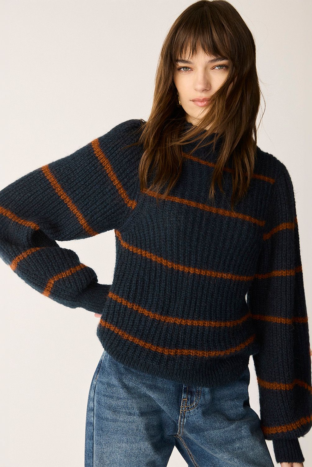 BASEMENT - Sweater Mujer Basement