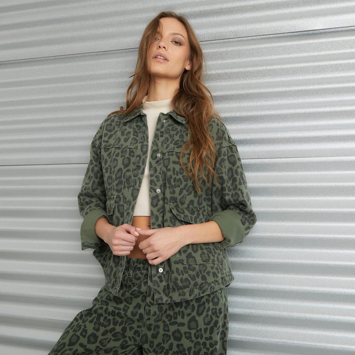 AMERICANINO - Chaqueta Animal Print Mujer Americanino