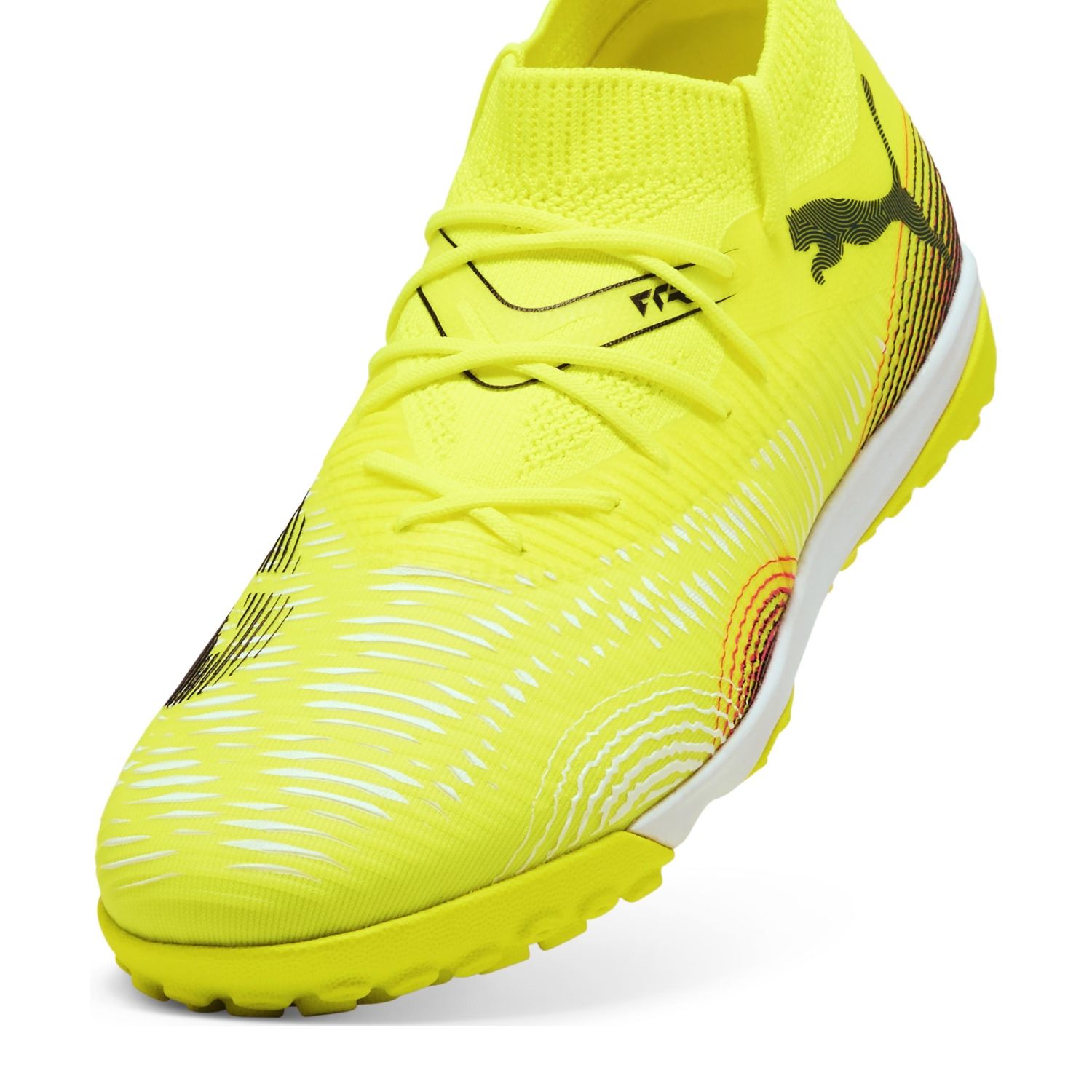 PUMAフューチャー8マッチTT PUMA プーマ フューチャー 8 マッチ TT(ブラック×パープル) 108370 01