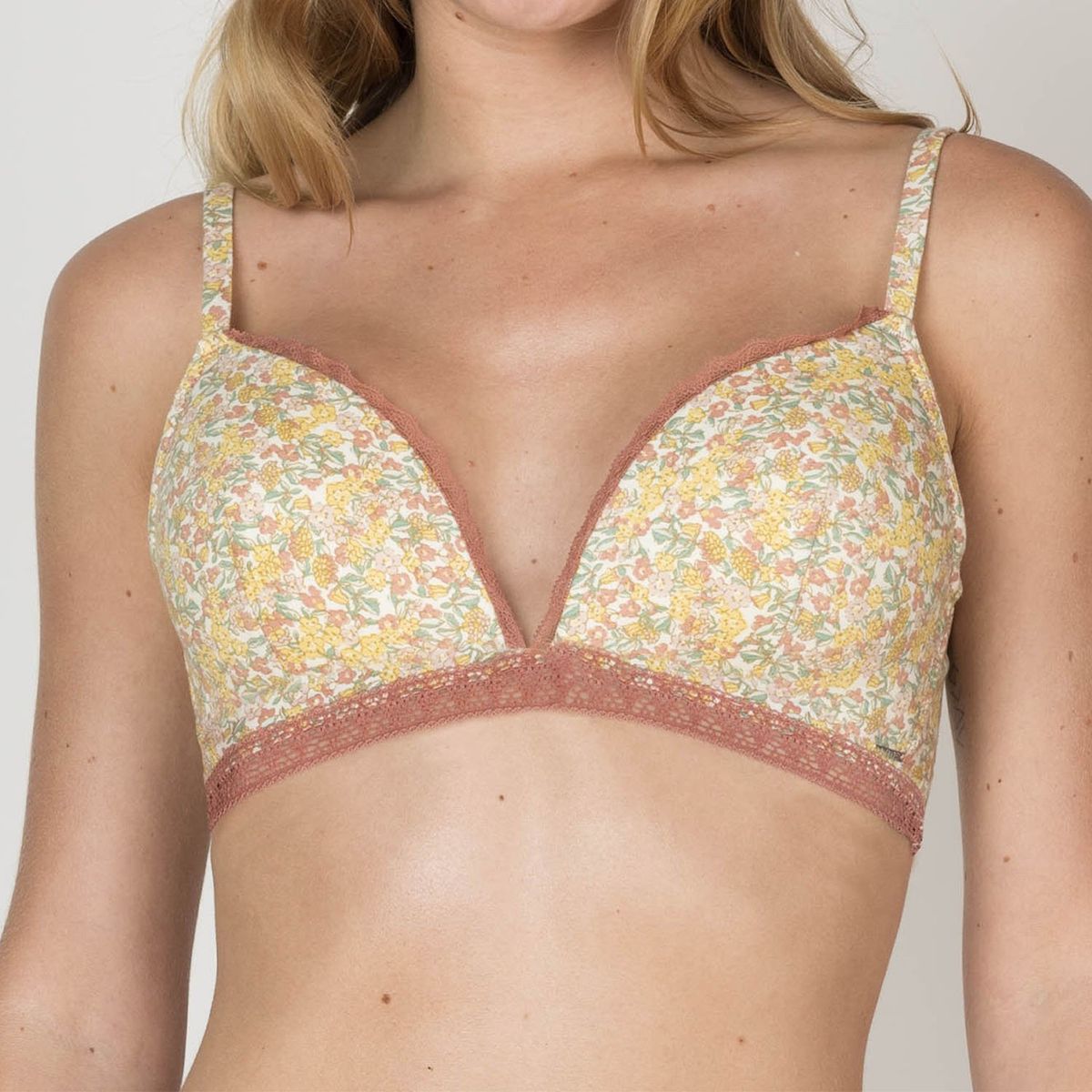 INTIME - Sostén Mujer Intime