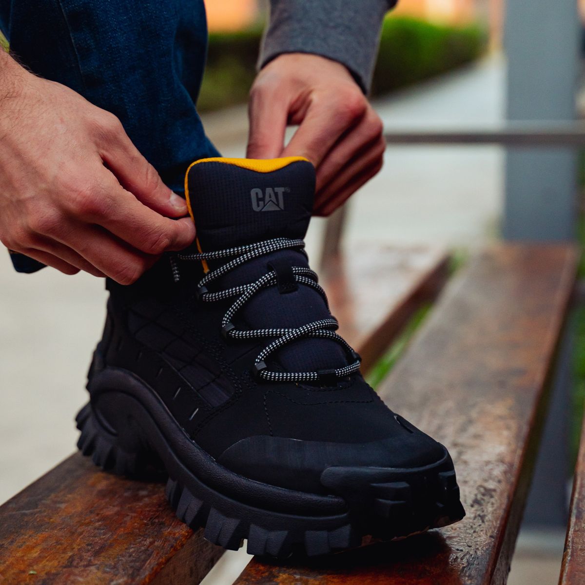 CAT - Intruder Galosh Zapatilla Urbana Hombre Cuero Negro Cat