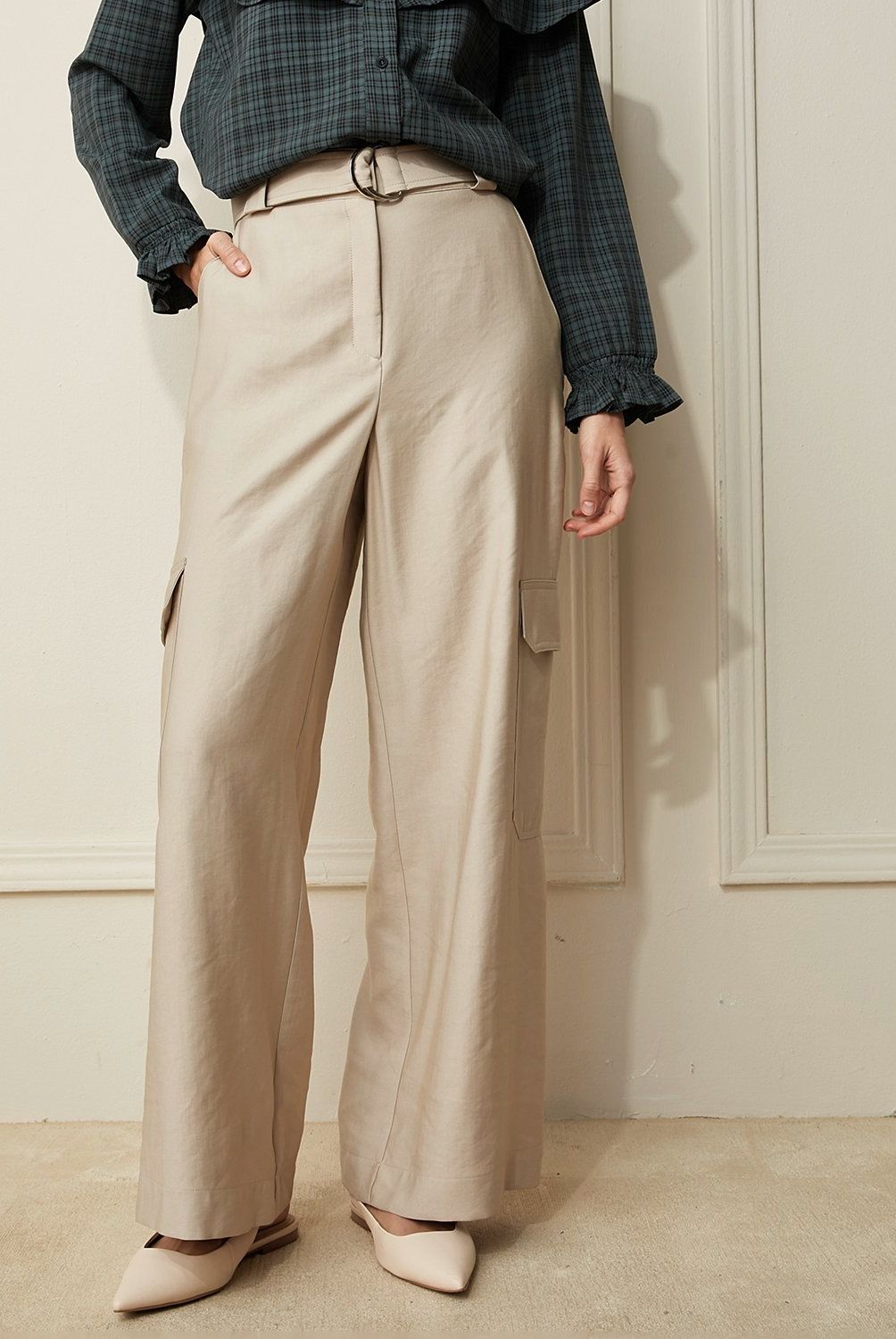 BASEMENT - Pantalón Cargo Tiro Medio Mujer Basement