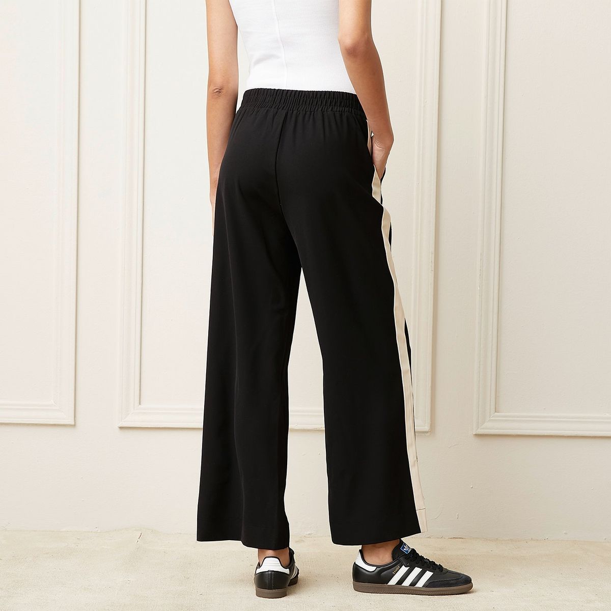 BASEMENT - Pantalón Jogger Basement Tiro Medio Mujer