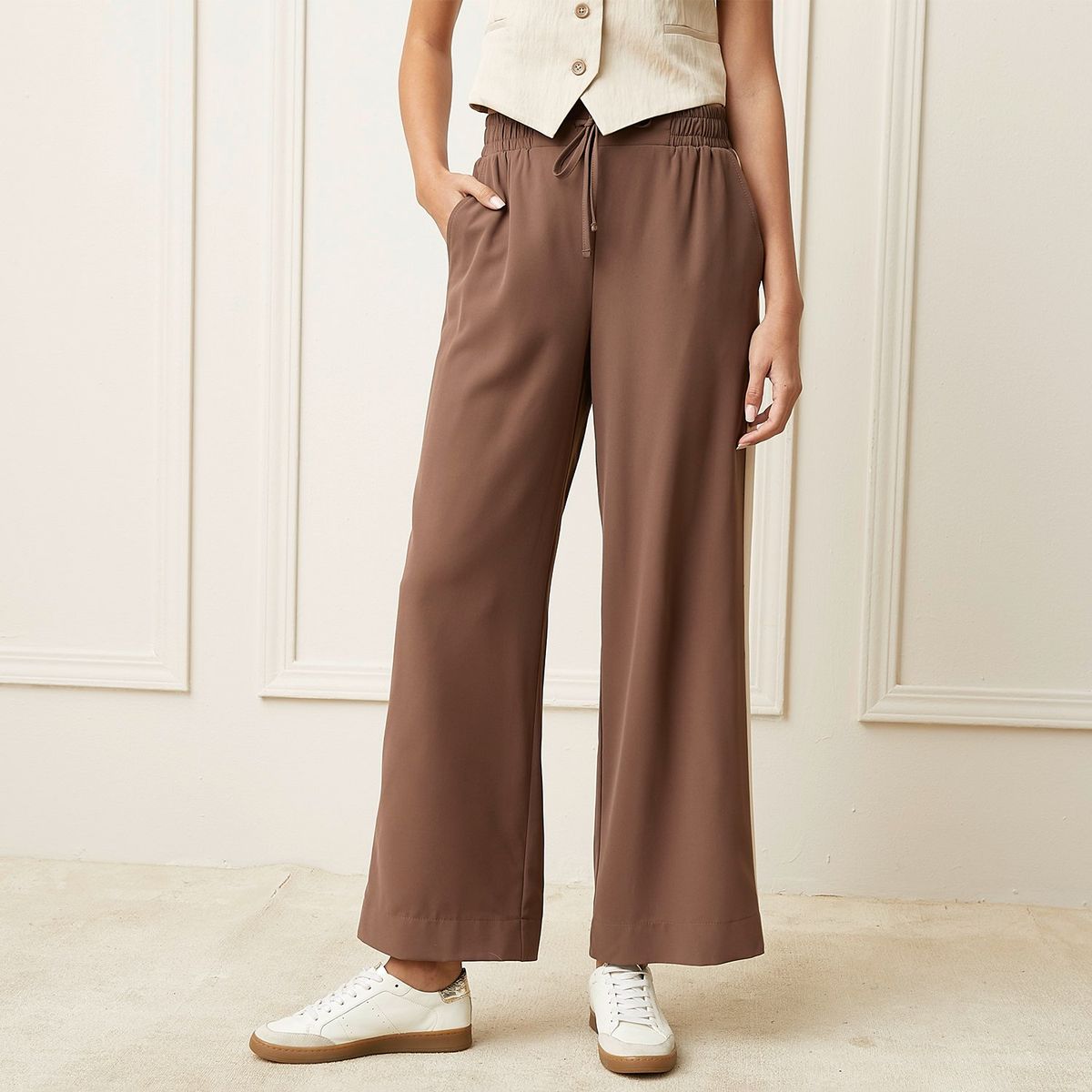 BASEMENT - Pantalón Jogger Basement Tiro Medio Mujer