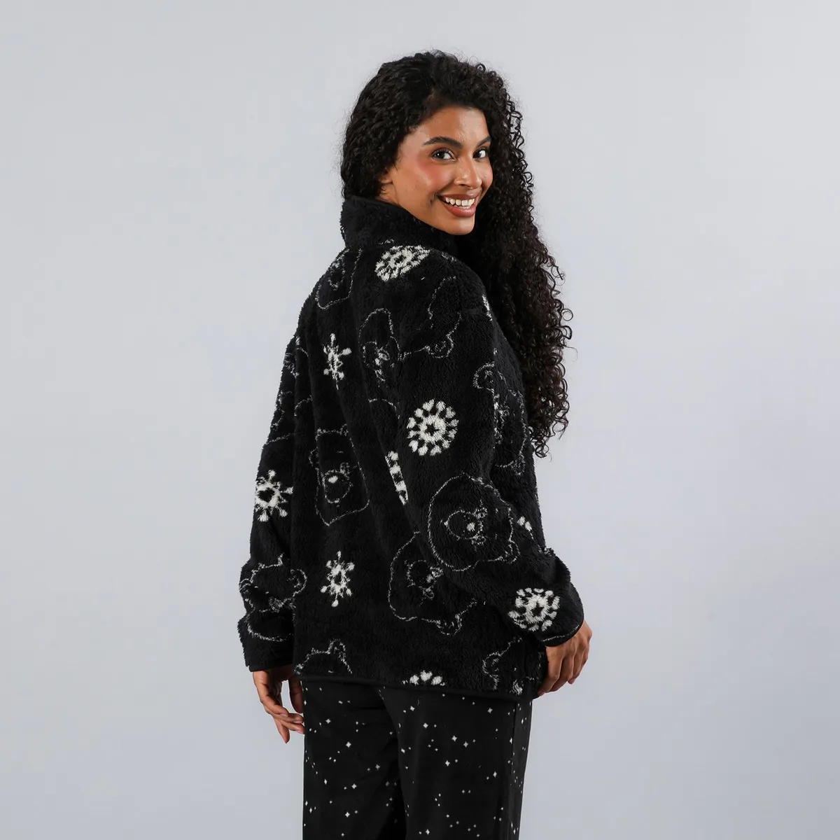 FLORES - Polerón Coralfleece Con Cuello Alto Mujer Flores