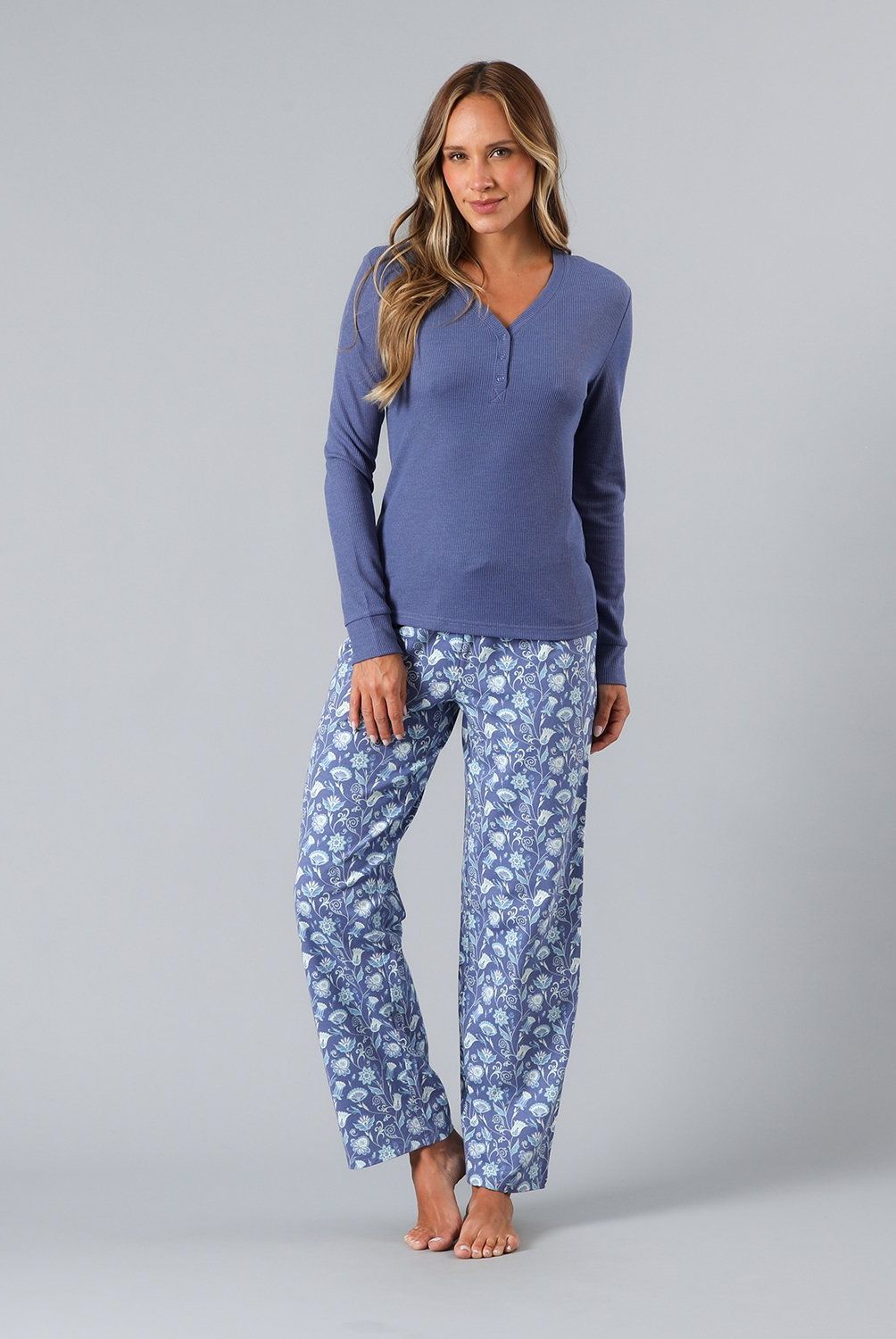 FLORES - Pijama Polera Rib Con Pata Y Broche Mujer Flores