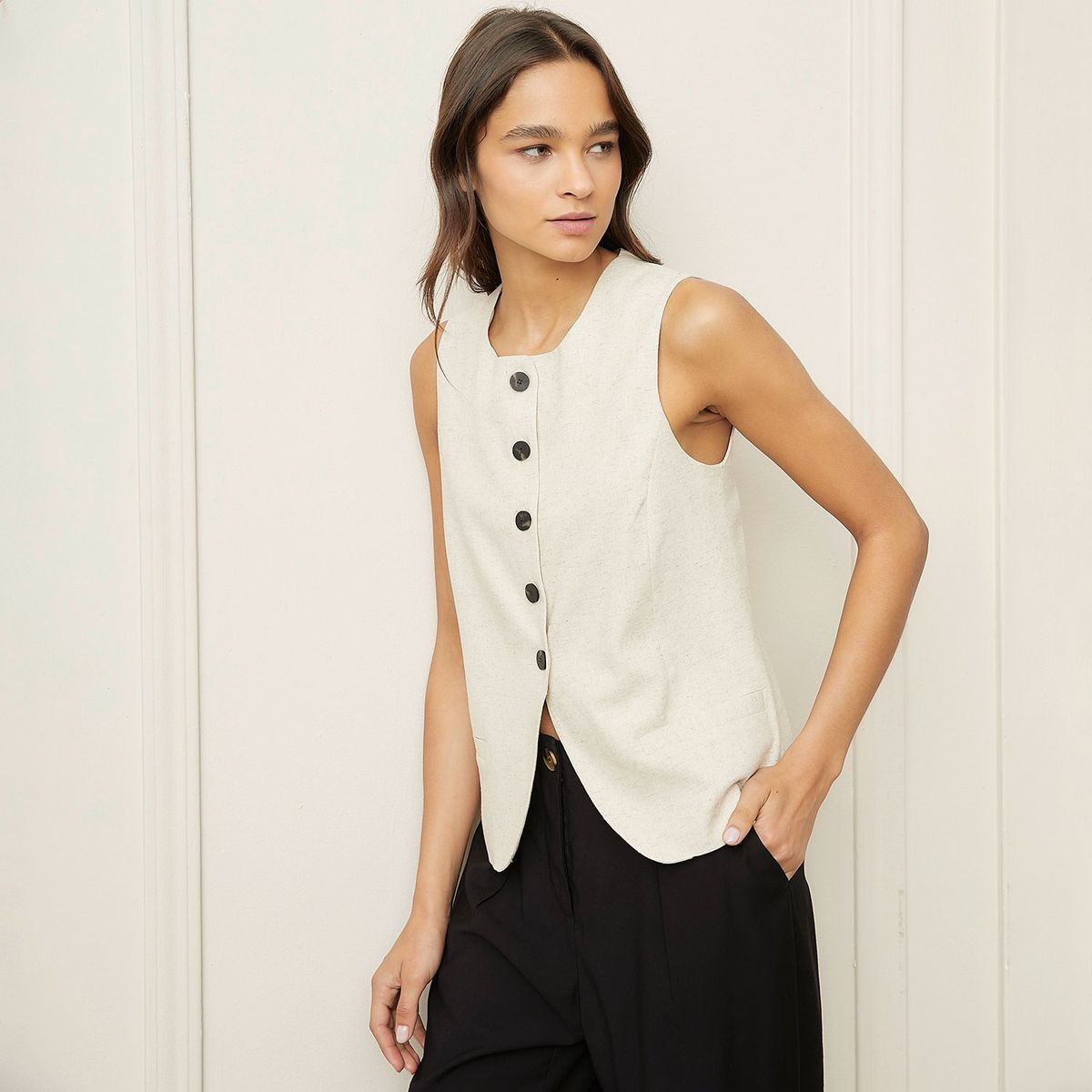 BASEMENT - Vest Mujer Basement