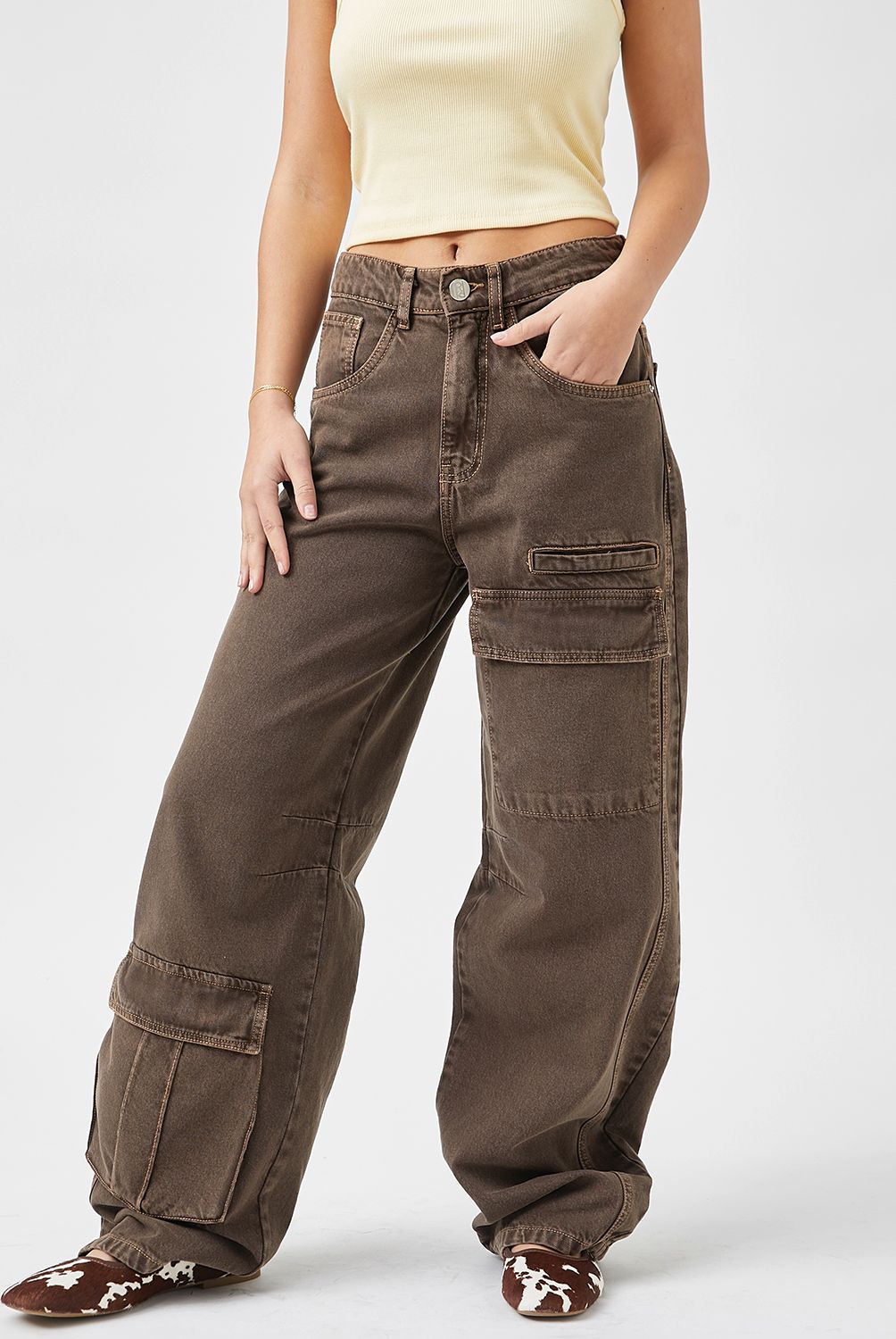 FALABELLA - Jeans Cargo Tiro Medio x Paula Fernandez