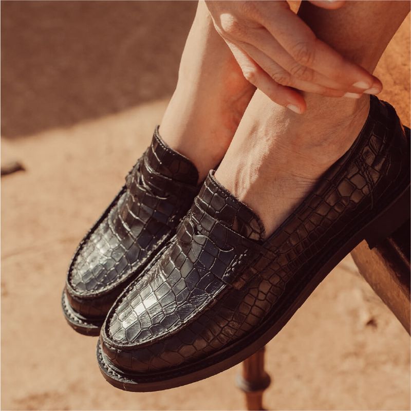 URCO - Mocasin Mujer Cuero Negro Urco