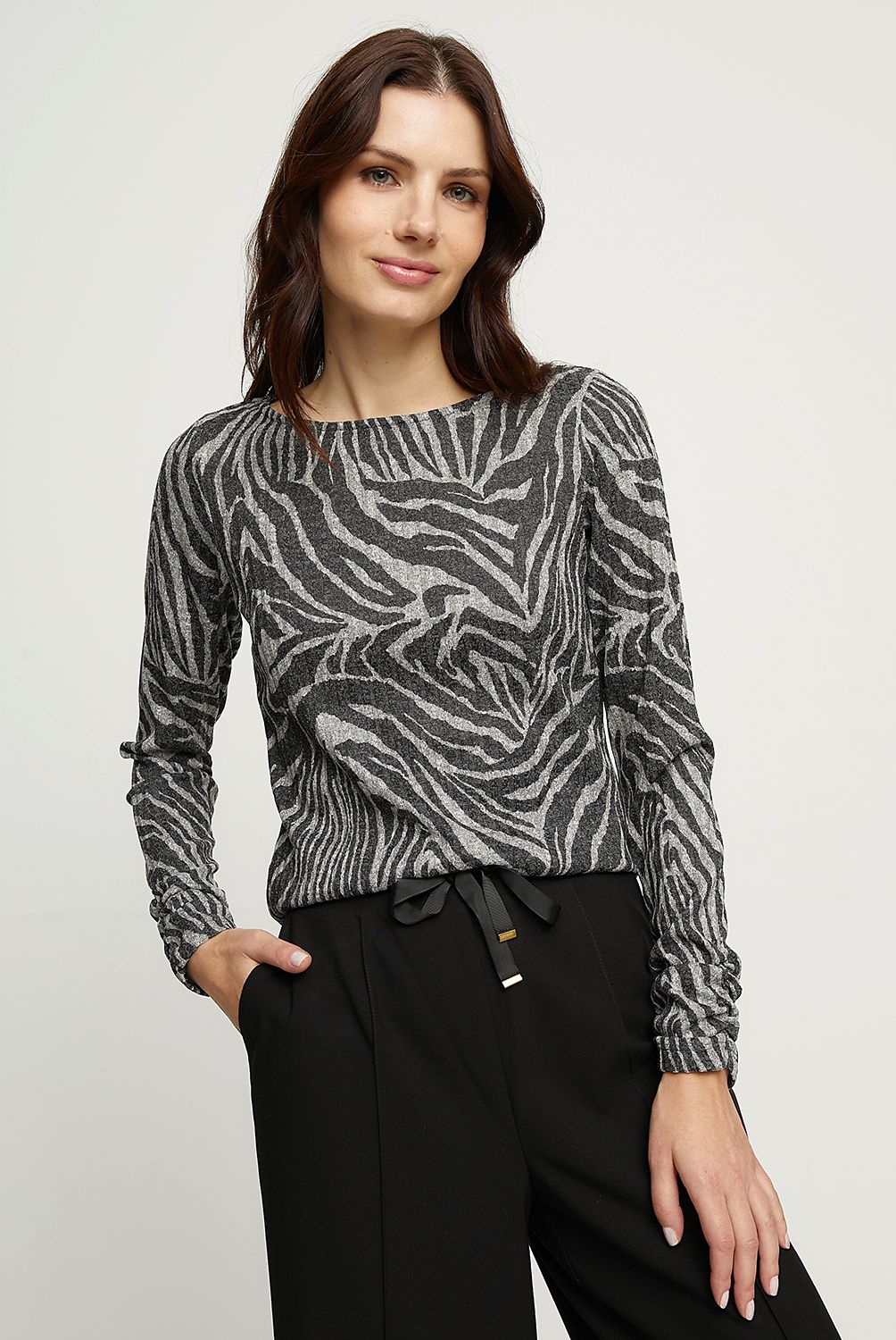 APOLOGY - Polera Manga Larga Mujer Apology