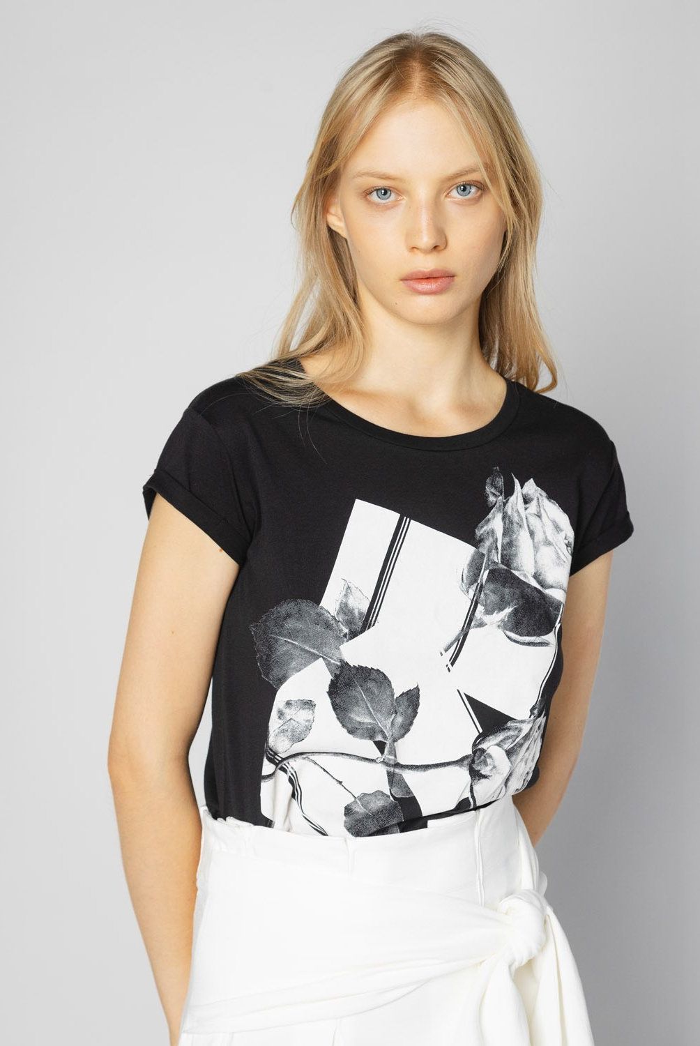 SINGOLARE - Polera Rosie Mujer Singolare