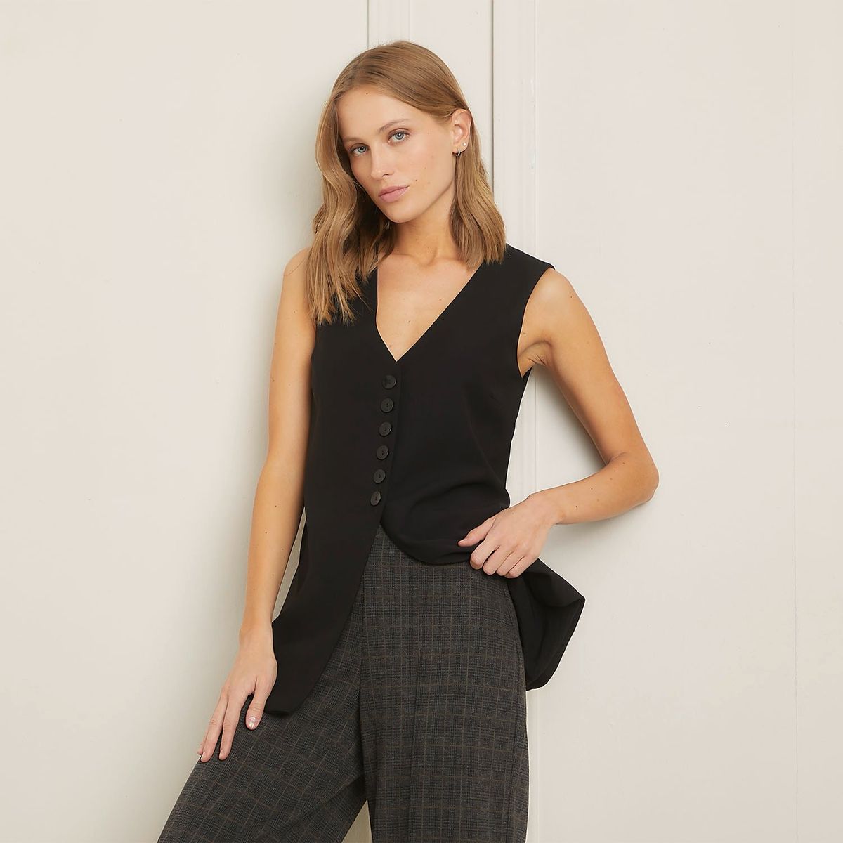 BASEMENT - Vest Mujer Basement