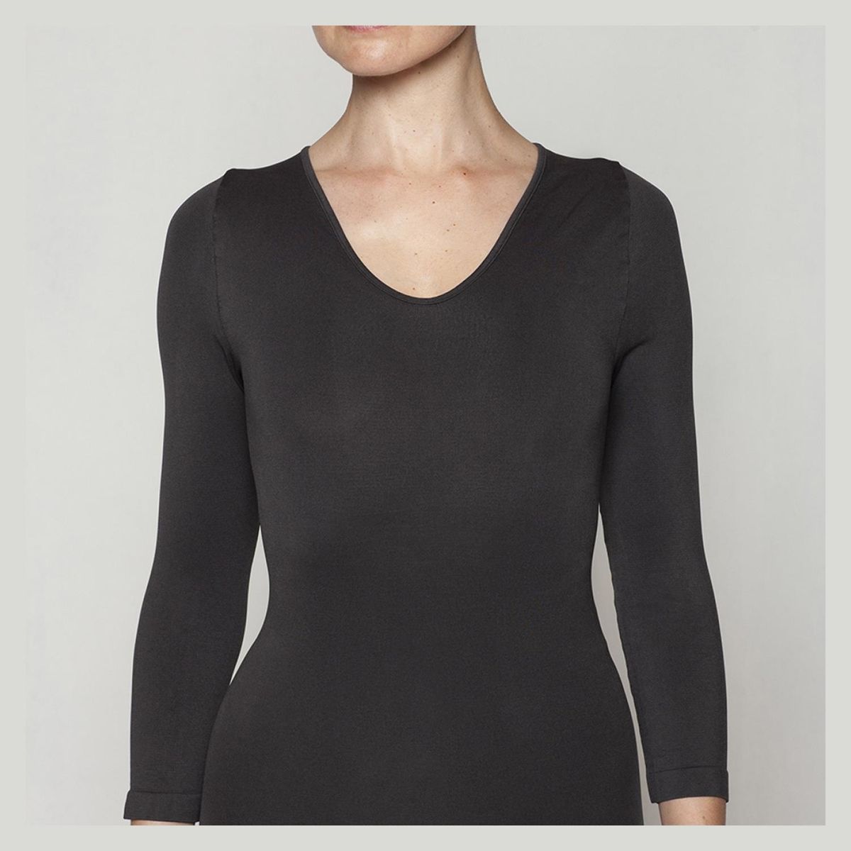 MONARCH - Polera Esencial Uniforme Sal Mujer Monarch