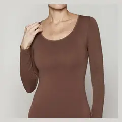 MONARCH - Polera Esencial Manga Larga Mujer