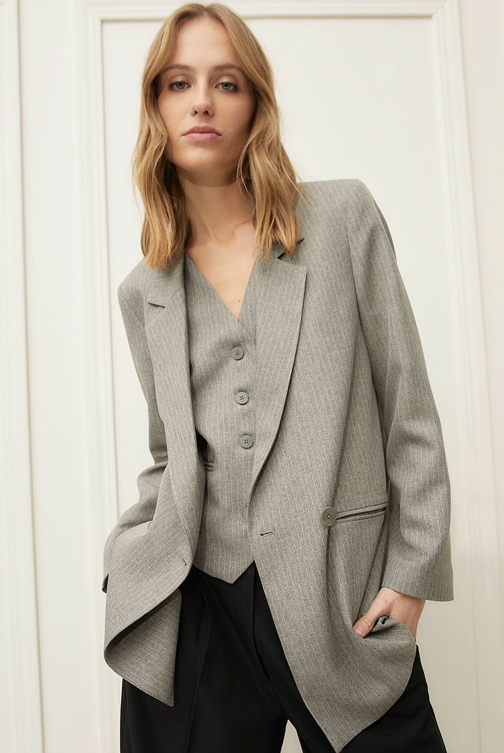 BASEMENT - Blazer Mujer Basement
