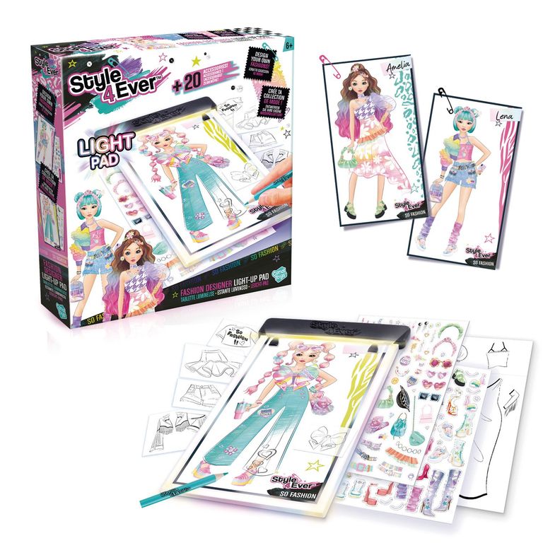 Diseñador de Moda con Tableta Luminosa