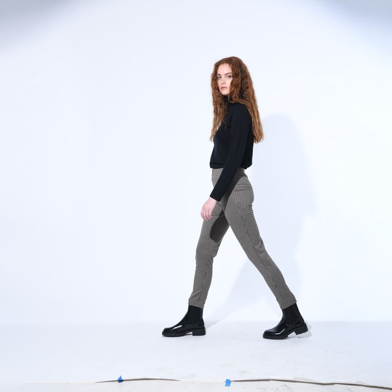 BRICK LONDON - Pantalón Básico Tiro Alto Mujer