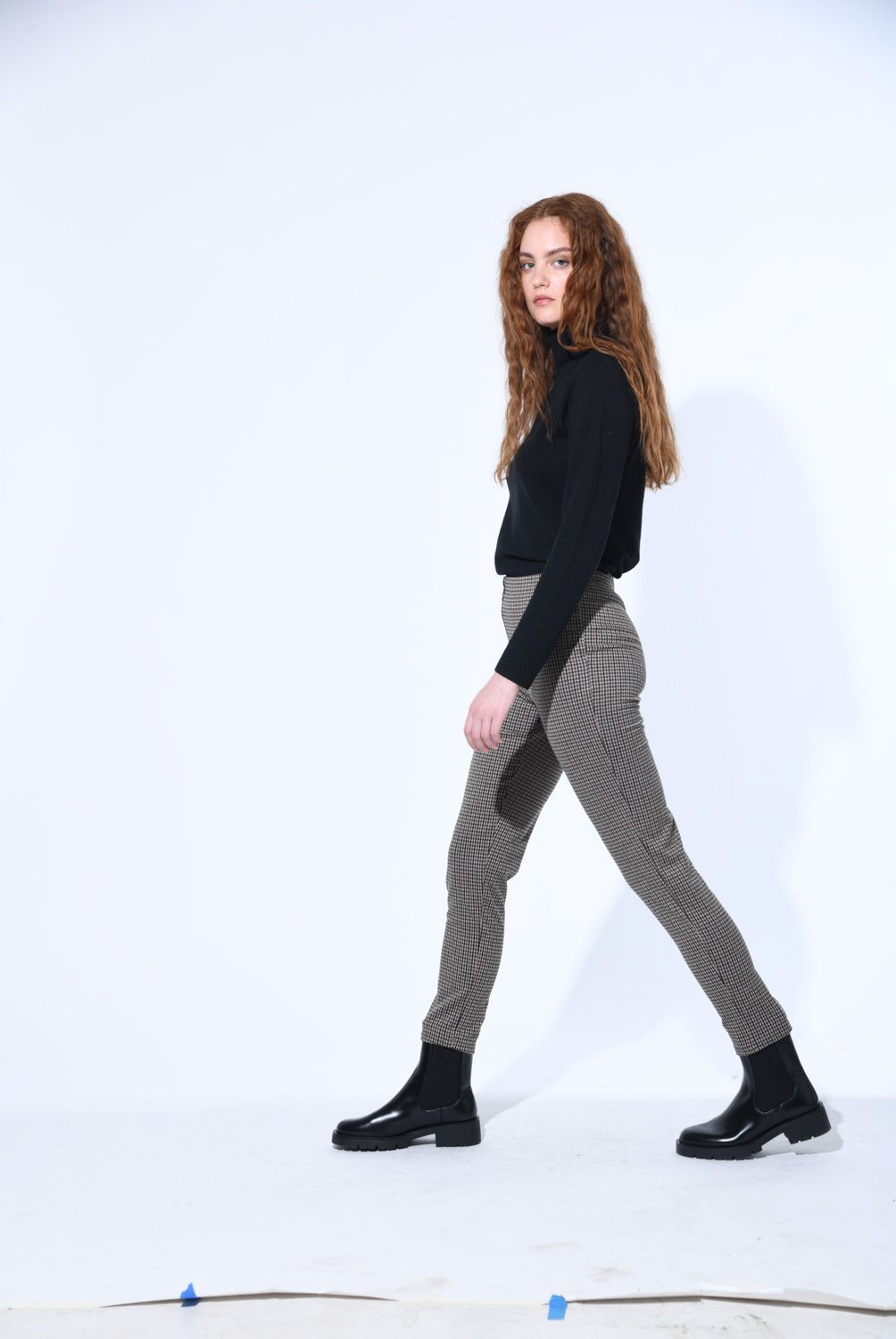 BRICK LONDON - Pantalón Básico Tiro Alto Mujer