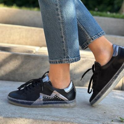 Imagen 2 del producto Zapatilla Urbana Mujer Cuero Negro