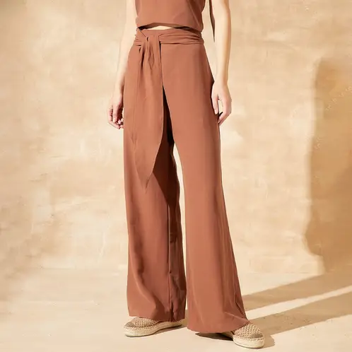 LA MURA - Pantalón Básico Tiro Alto Mujer