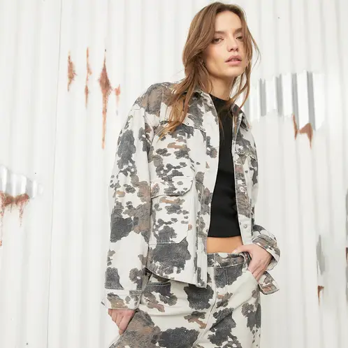 AMERICANINO - Chaqueta Animal Print Mujer
