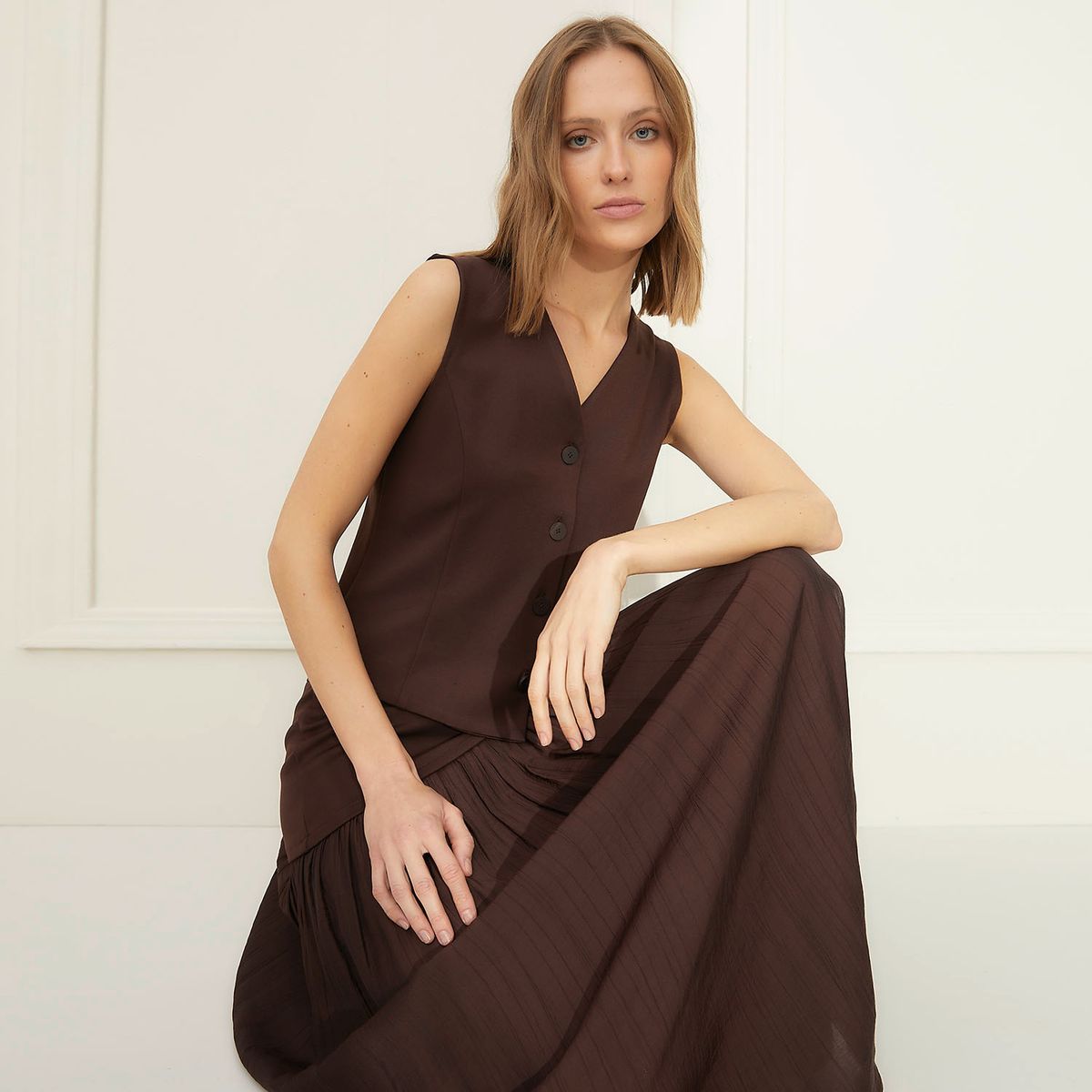 BASEMENT - Vest Mujer Basement