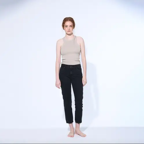 BRICK LONDON - Jeans Mom Tiro Medio Mujer