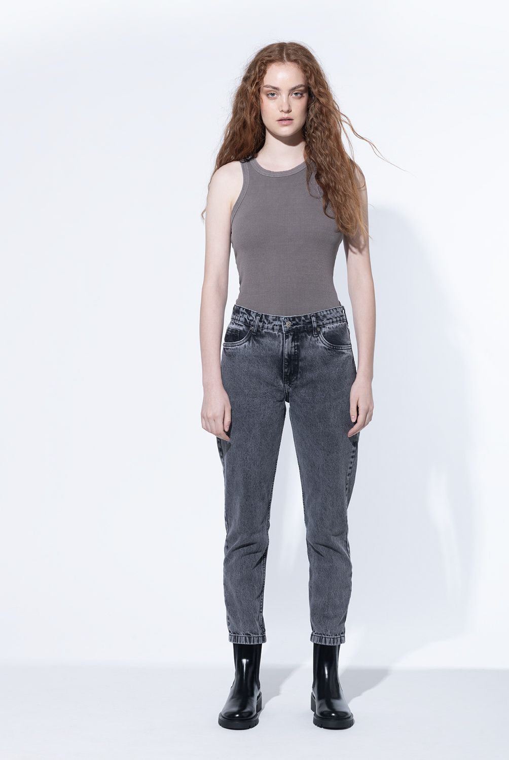 BRICK LONDON - Jeans Mom Tiro Medio Mujer Brick London
