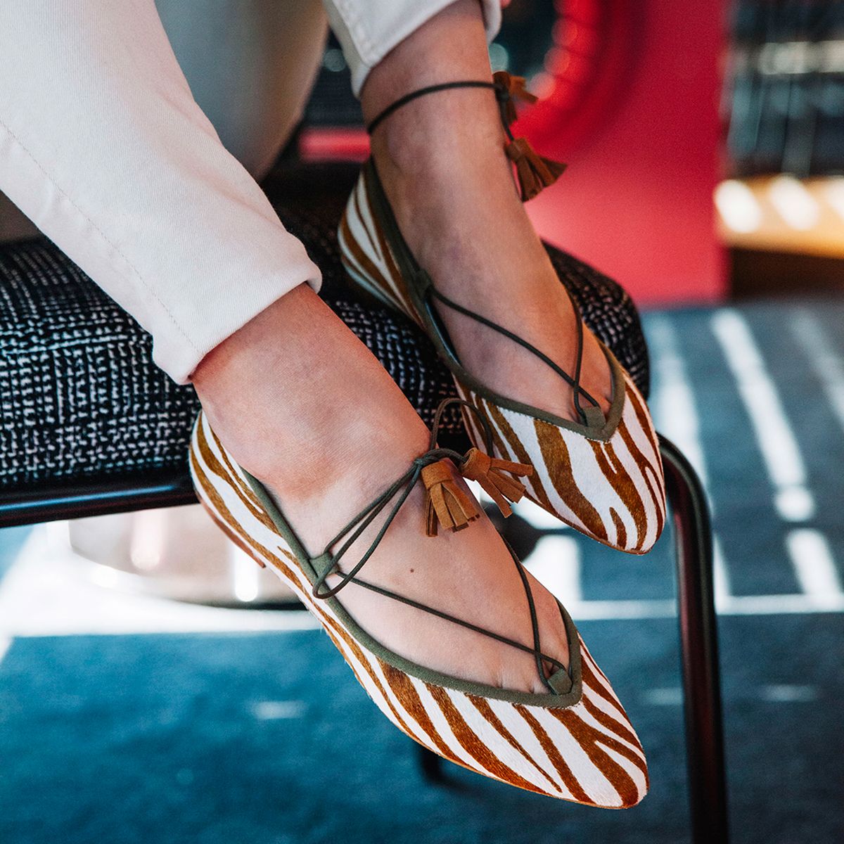 DE FLORES Y FLOREROS - Ballerina Mujer Cuero Animal Print