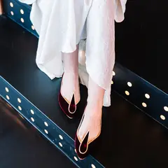 DE FLORES Y FLOREROS - Ballerina Mujer Negro