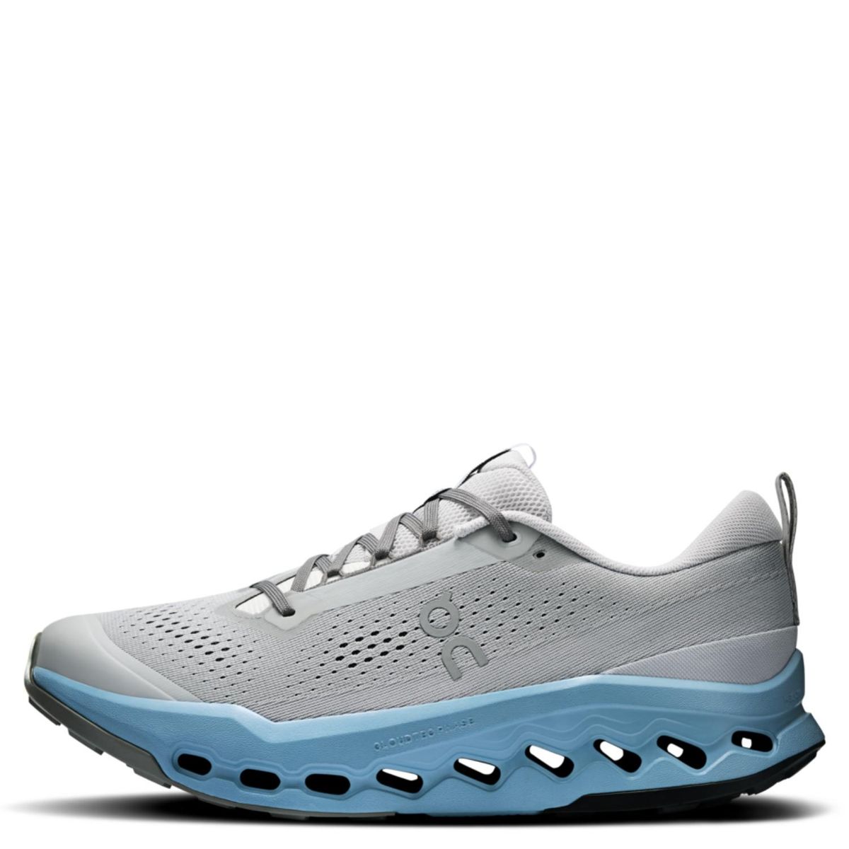 ON - Cloudsurfer Trail Zapatilla Outdoor Hombre Gris On