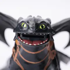 undefined - Figura Hipo Y Su Inseparable Chimuelo How To Train Your Dragon