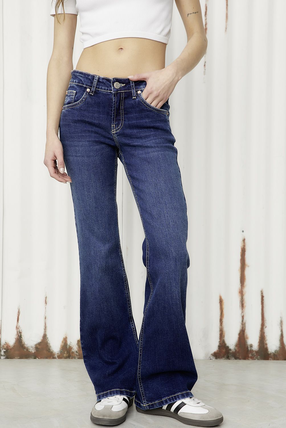 AMERICANINO - Jeans Flare Tiro Medio Mujer Americanino