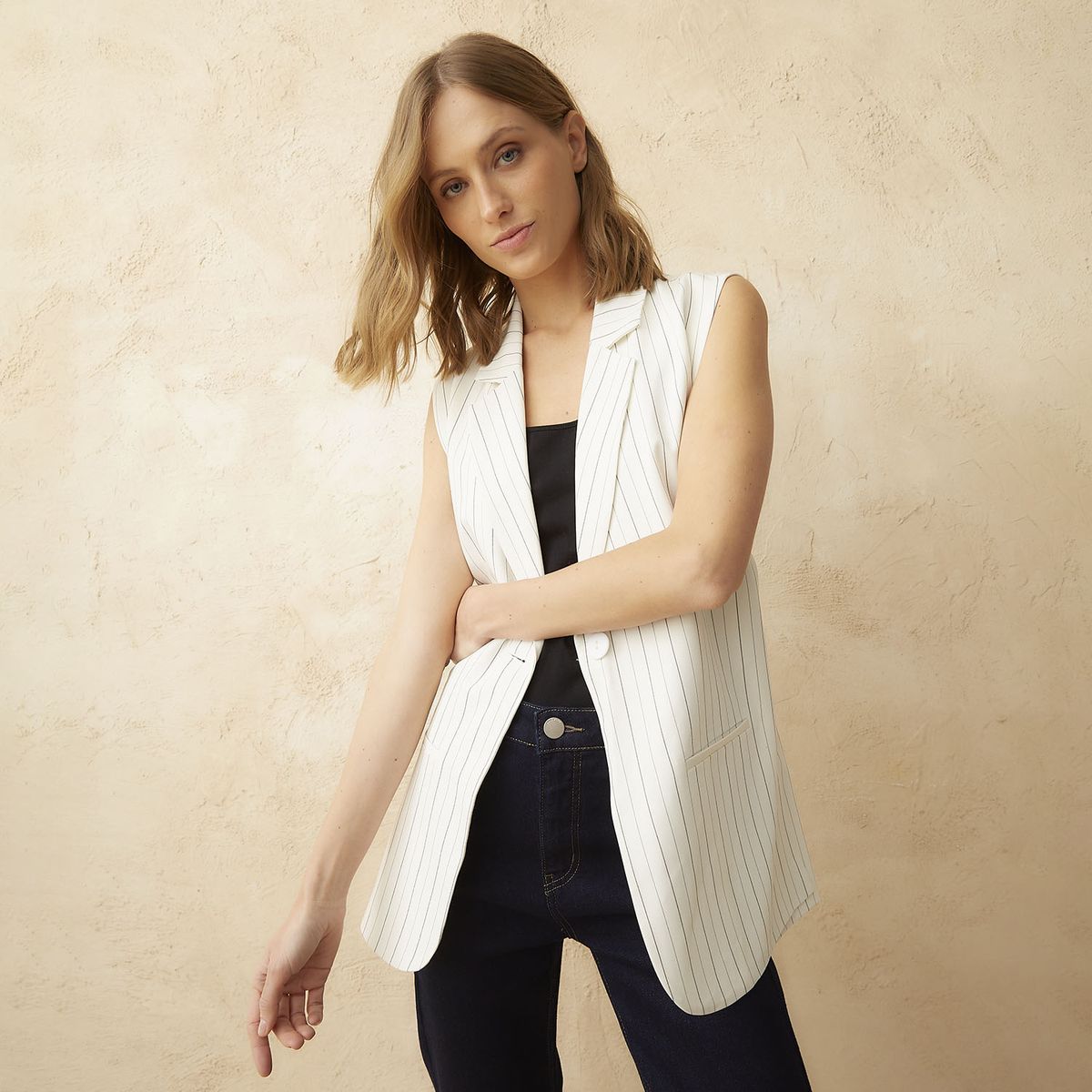 BASEMENT - Vest Mujer Basement