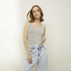 BASEMENT - Polera Sin Manga Lino Mujer