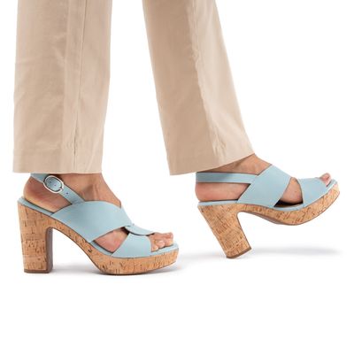 Imagen 2 del producto Alana Sandalia Mujer Cuero Celeste