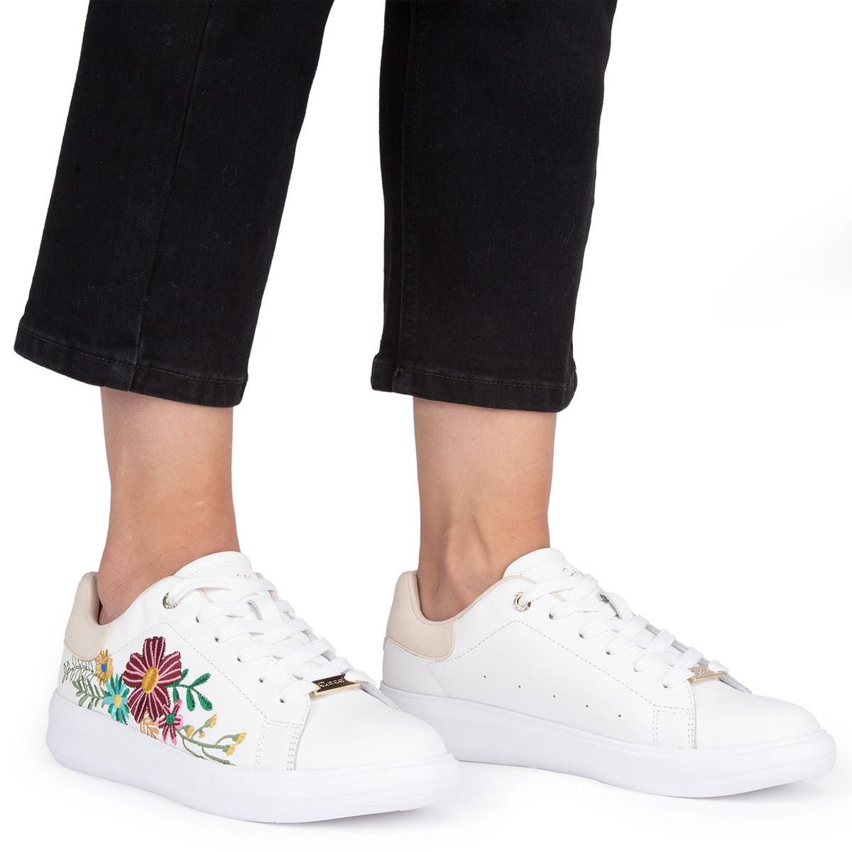 GACEL - Rosalia Zapatilla Urbana Mujer Cuero Blacno Gacel