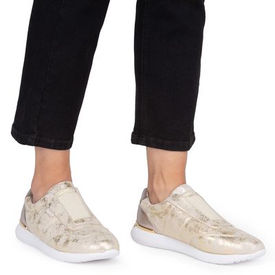 Imagen 2 del producto Steffy Zapatilla Urbana Mujer Cuero Dorado