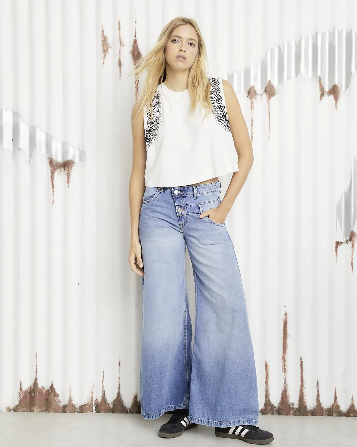 Wide Leg Tipos Jeans Mujer Jeans Wide Leg Para Mujer Color Azul Claro