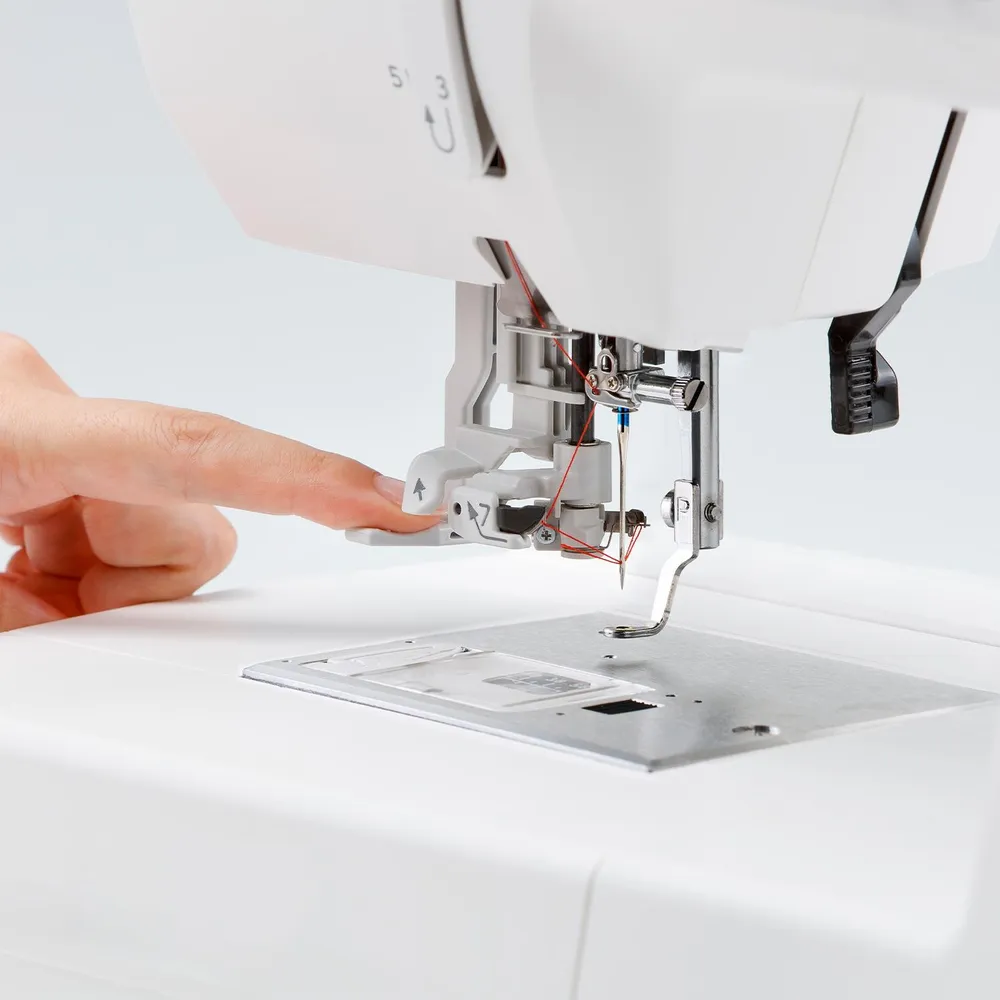 Janome MC100E Blanco, foto 5