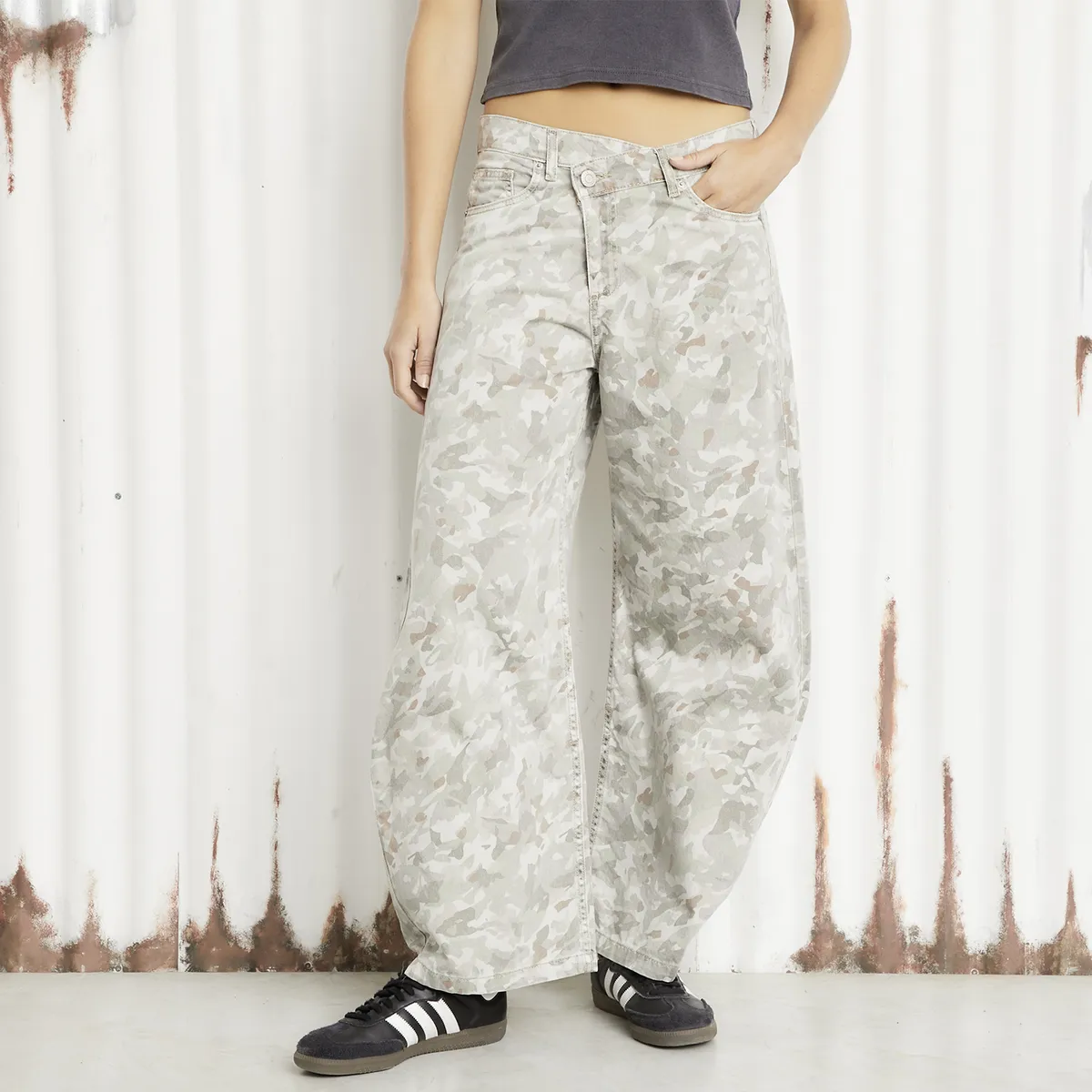 AMERICANINO - Jeans Baggy Tiro Bajo Algodón Mujer Americanino