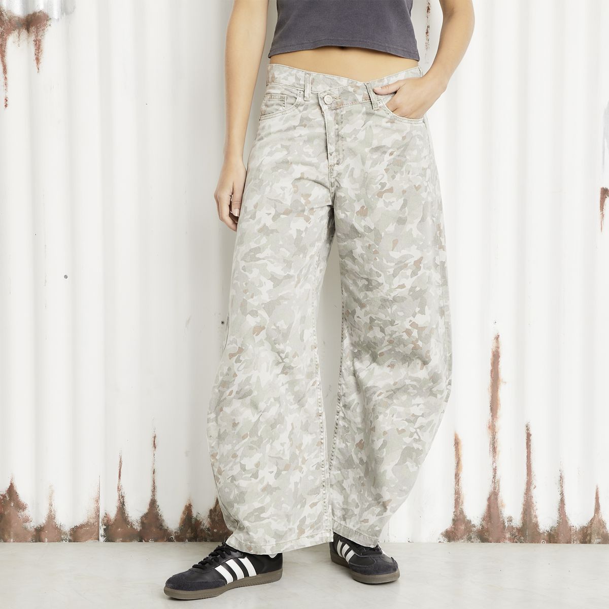 AMERICANINO - Jeans Baggy Tiro Bajo Algodón Mujer Americanino