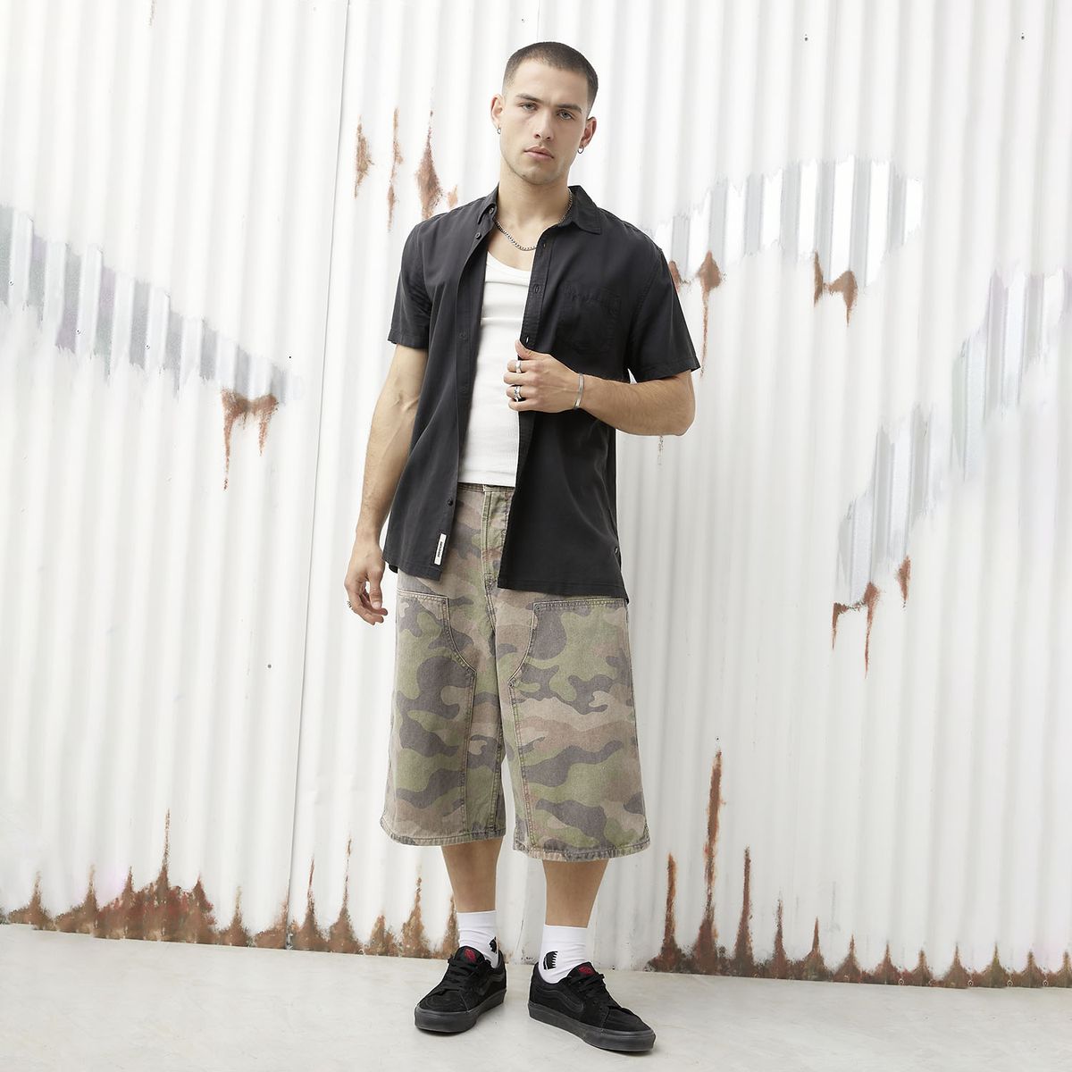 AMERICANINO - Bermuda Fit Carpintero Hombre Americanino